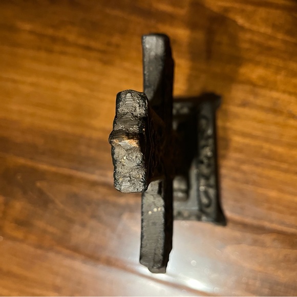 8”Decorative Black Cast Iron Cross - Picture 7 of 8